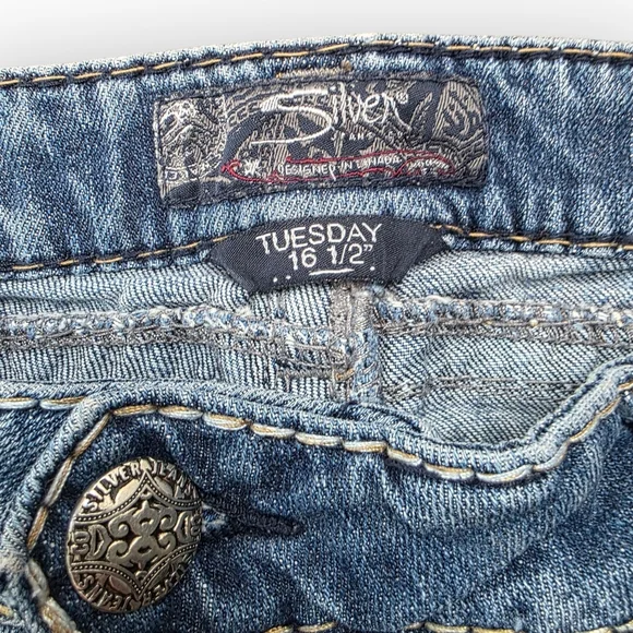 Silver Tuesday 16.5 Bootcut Jeans, Size 32 - Picture 5 of 12